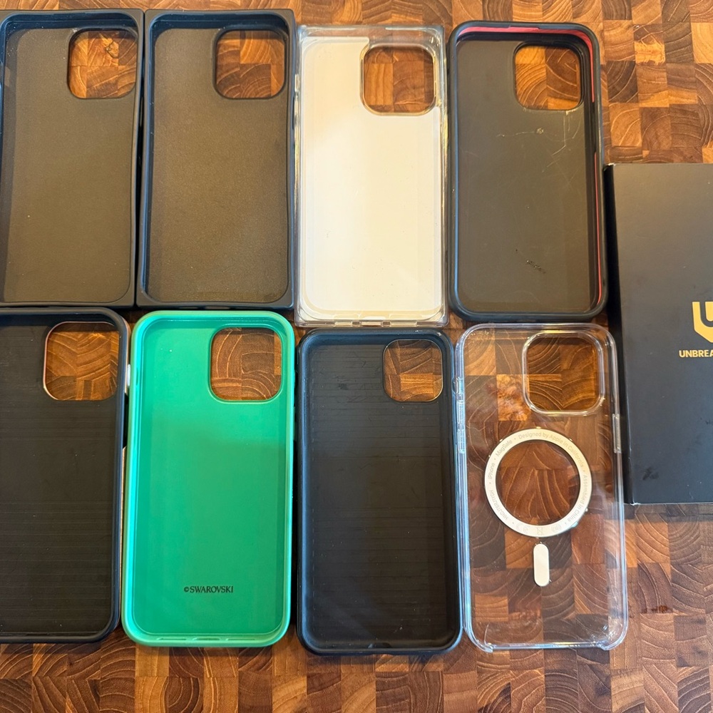 Phone Case Collection - Multicolor - Picture 2 of 16